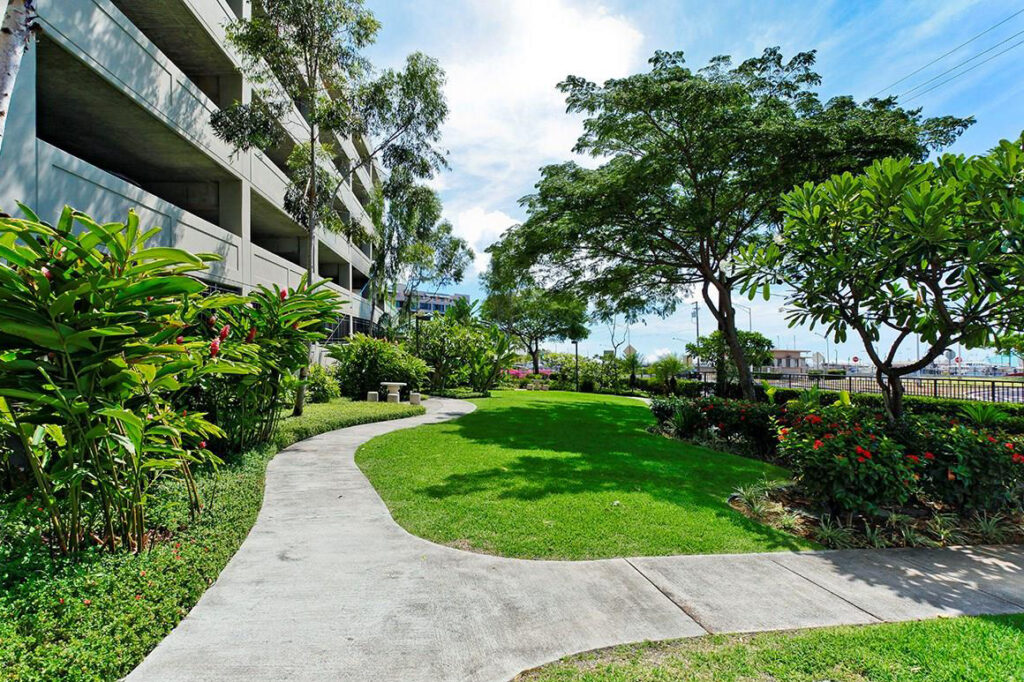 215 North King Street – Walking Paths