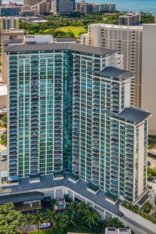 Allure Waikiki – Featured