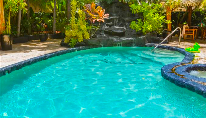 Bamboo – Pool