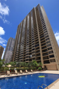 Chateau Waikiki – Featured