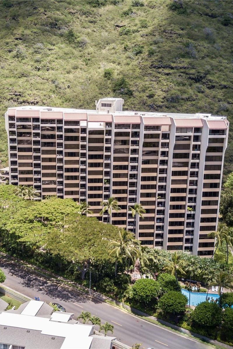 Commodore - Hawaii Condo Source