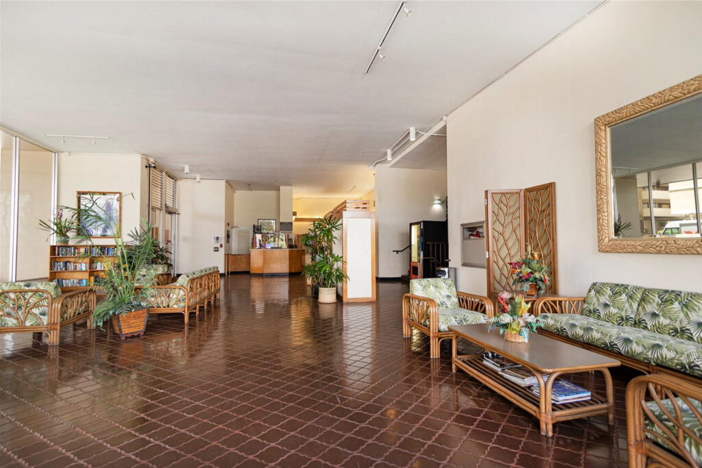 Fairway Villa – Lobby