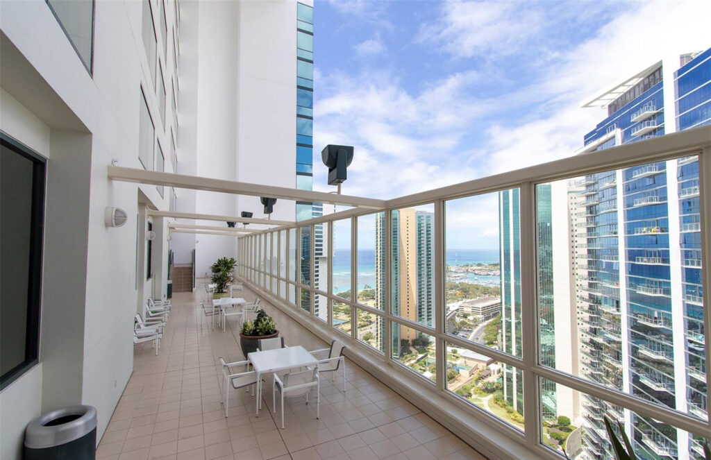 Hawaiki Tower – Winter Garden