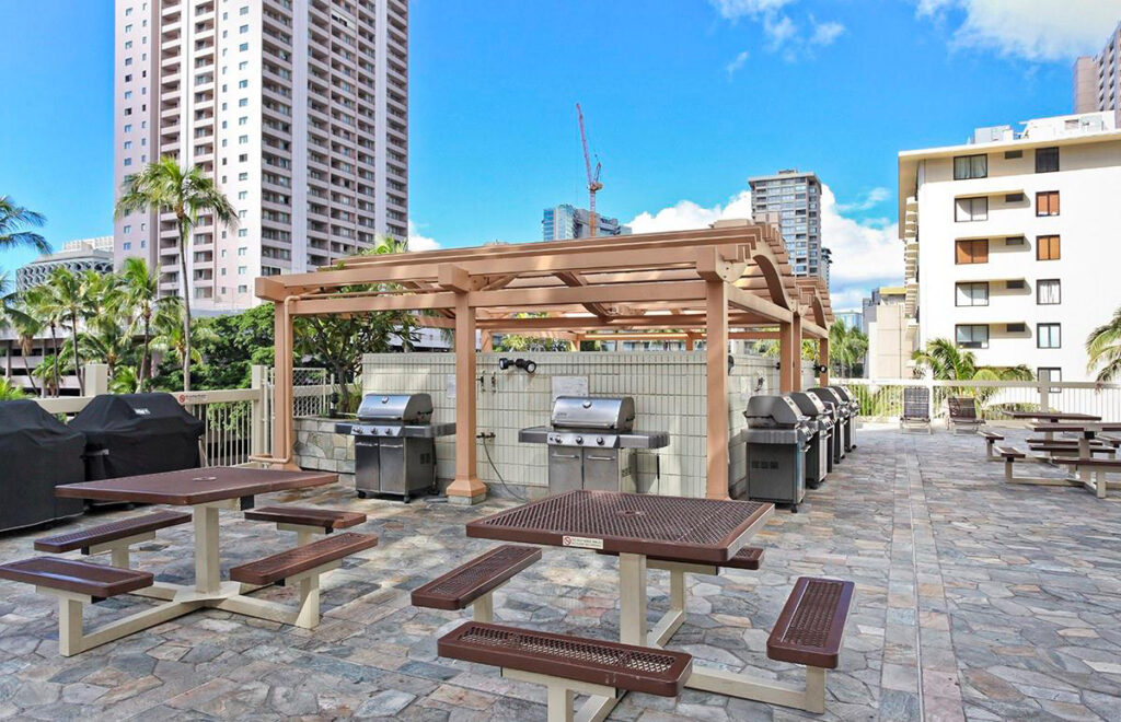Island Colony – BBQ Grills