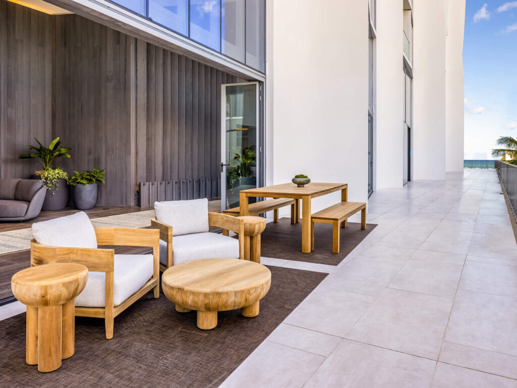 Koula – Lobby, Open Air