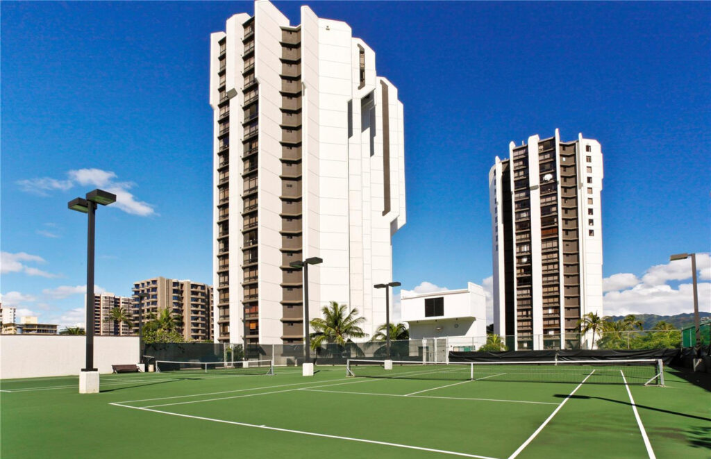 Liliuokalani Gardens – Tennis Courts