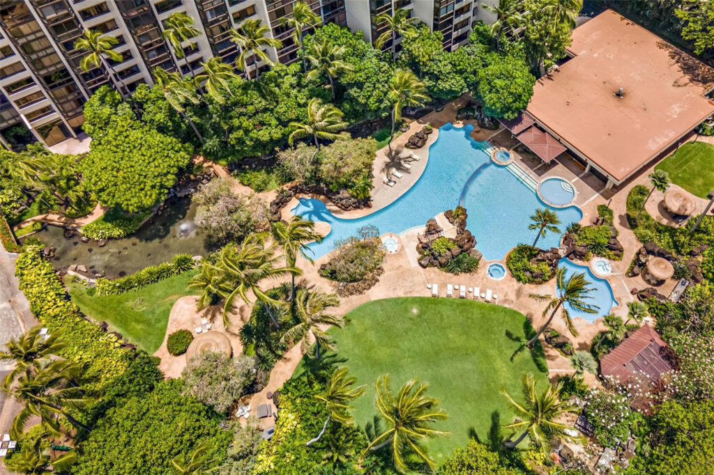 Mauna Luan – Pool Deck Aerial