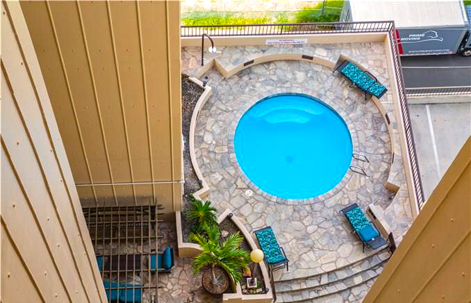Monte Vista – Pool Deck Aerial
