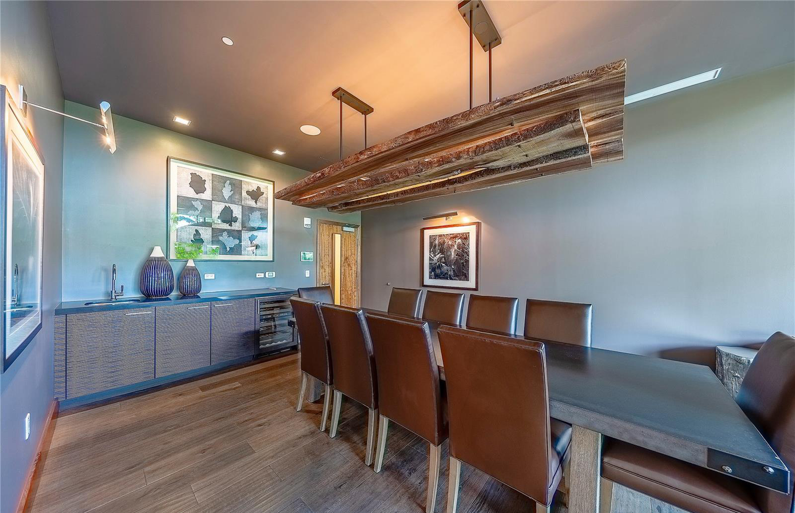 Exclusive Luxury Condominiums With Wine Tasting Room Reference: One Ala Moana