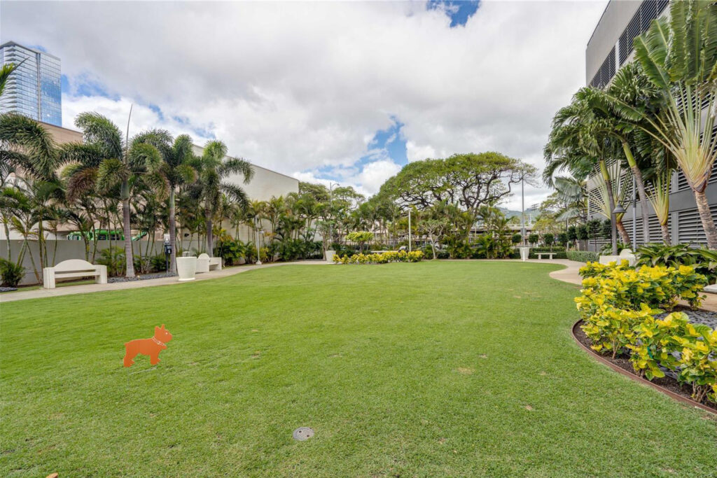 Pacifica Honolulu – Pet Park