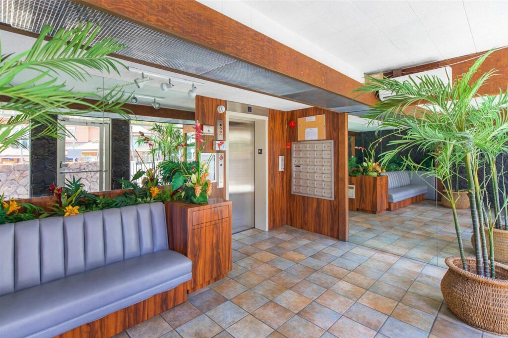 Pomaikai – Lobby