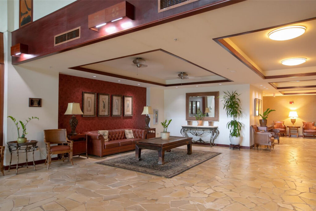 The Windsor – Lobby