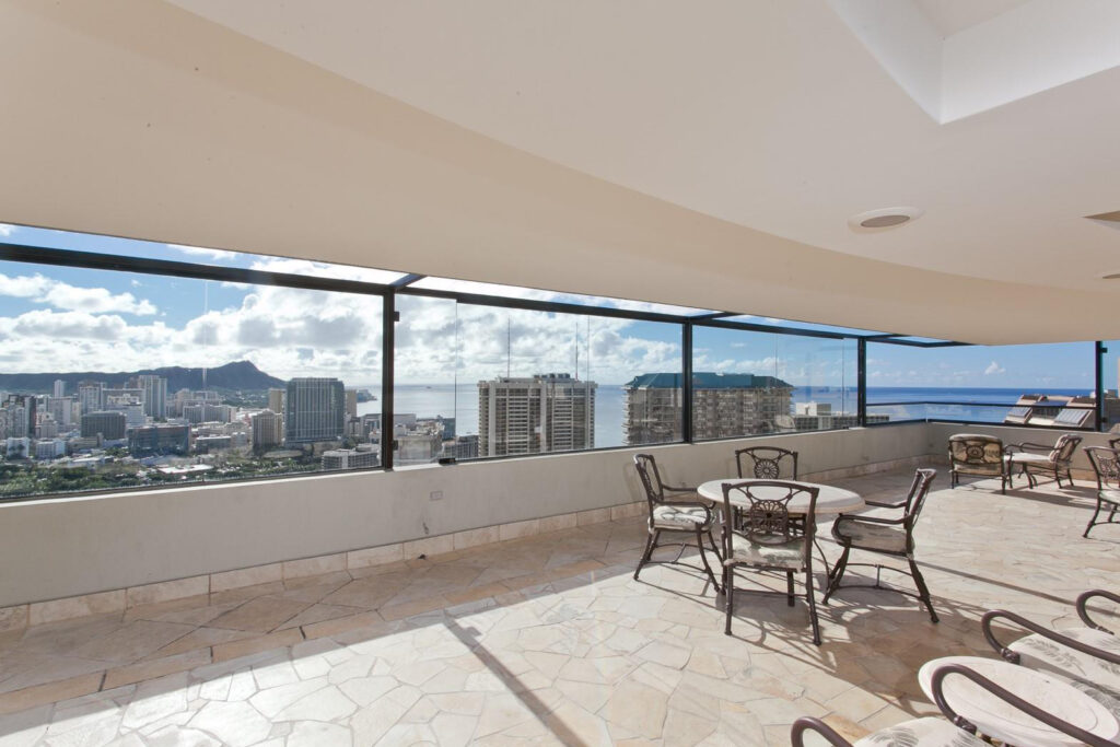 The Windsor – Sky Terrace